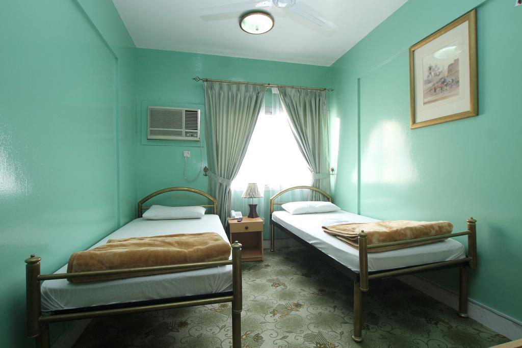 Zaineast Hotel Dubai Exterior photo